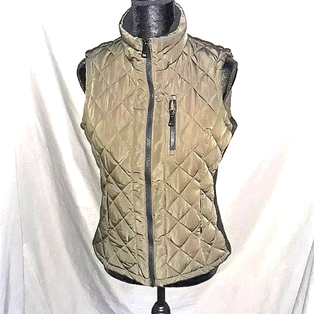 Andrew marc  women's green vest